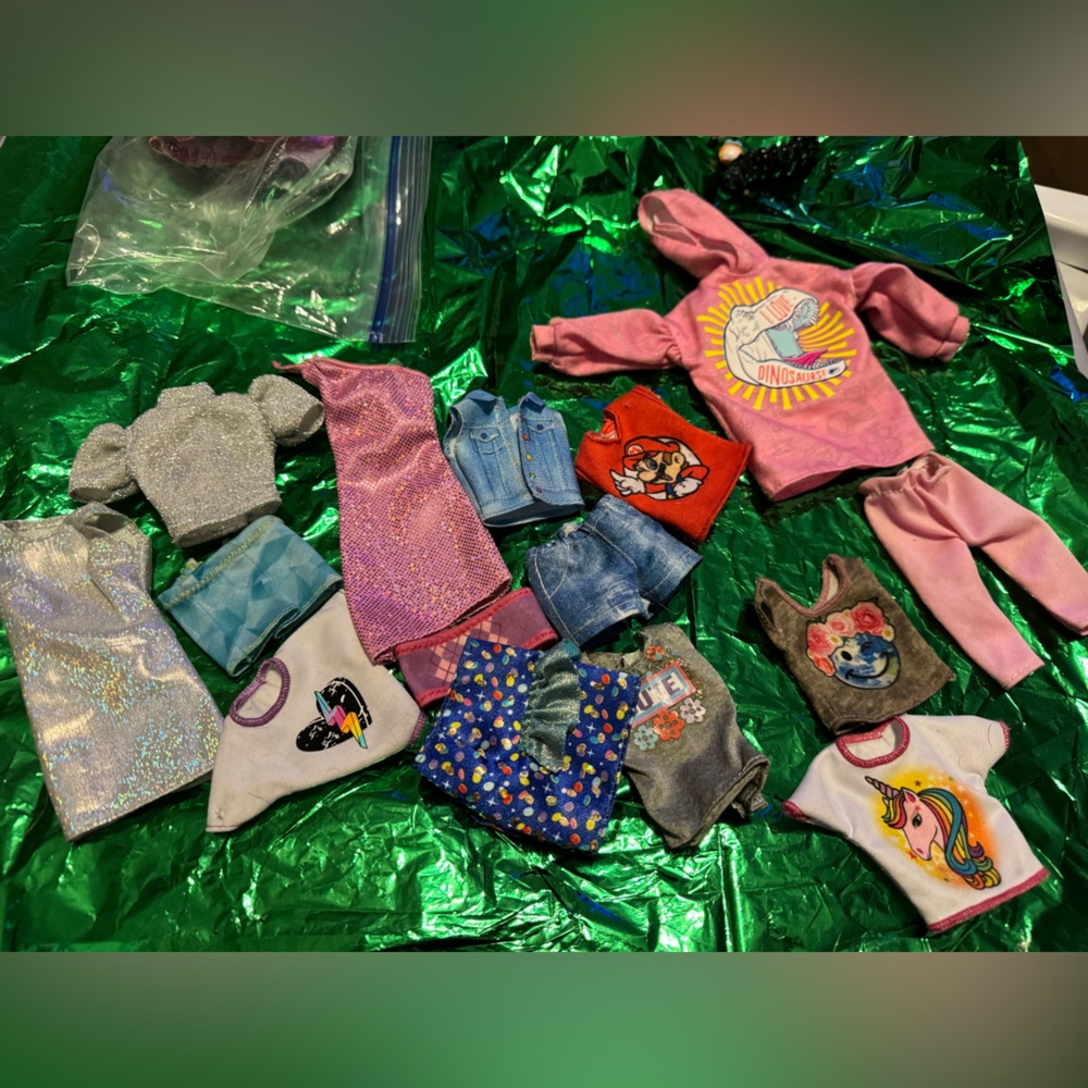 Barbie clothing lot Jurassic park, super Mario